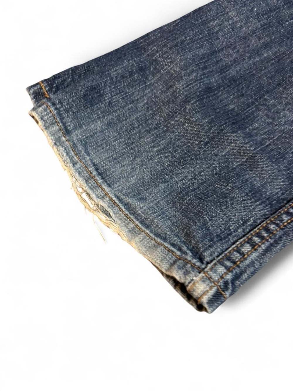 Oleg Cassini Classic Straight-Leg Denim in Medium Blue